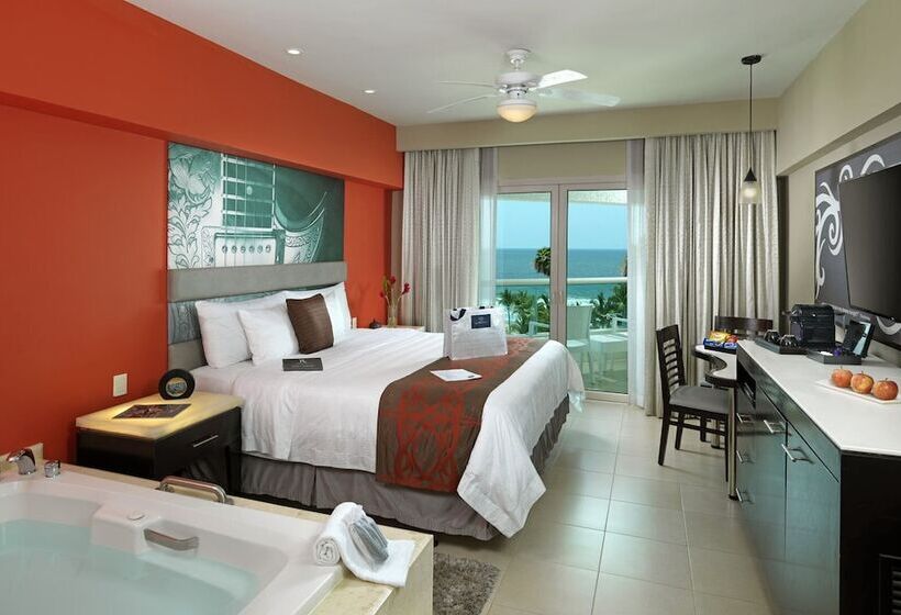 اتاق استاندارد با تخت بزرگ, Hard Rock Hotel Vallarta All Inclusive