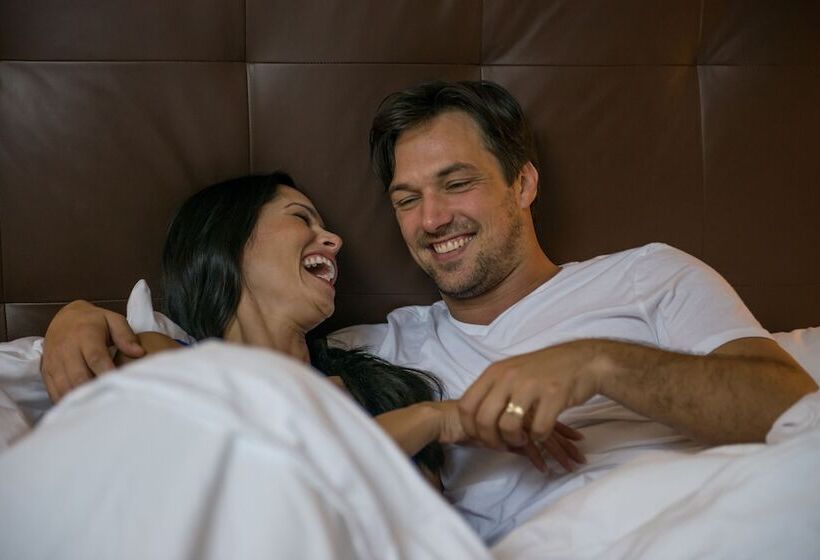 اتاق استاندارد با تخت بزرگ, Hard Rock Hotel Vallarta All Inclusive