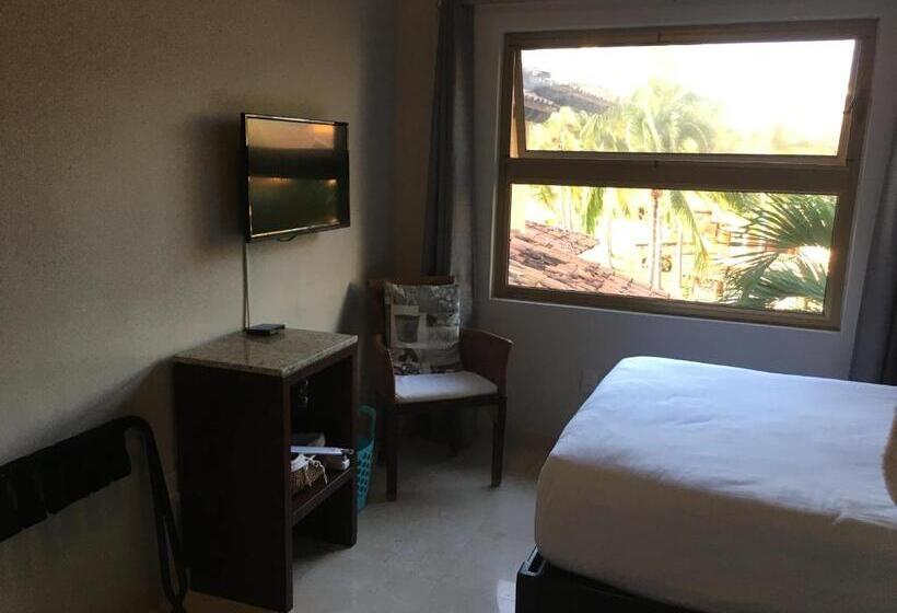 Economy Kamer, Los Tules