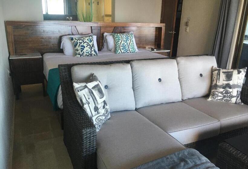 Suite met Kingsize Bed, Los Tules