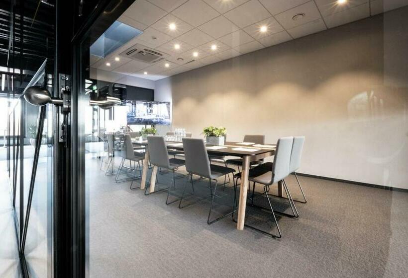 اتاق استاندارد, Light House Coliving