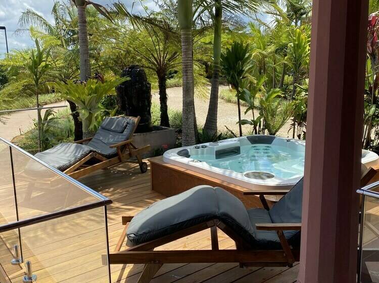 디럭스 방갈로, Jodhai Bai Retreat