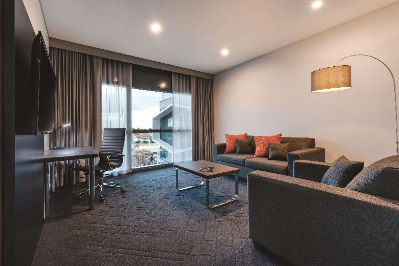 Люкс Премиум, Vibe Hotel Subiaco Perth