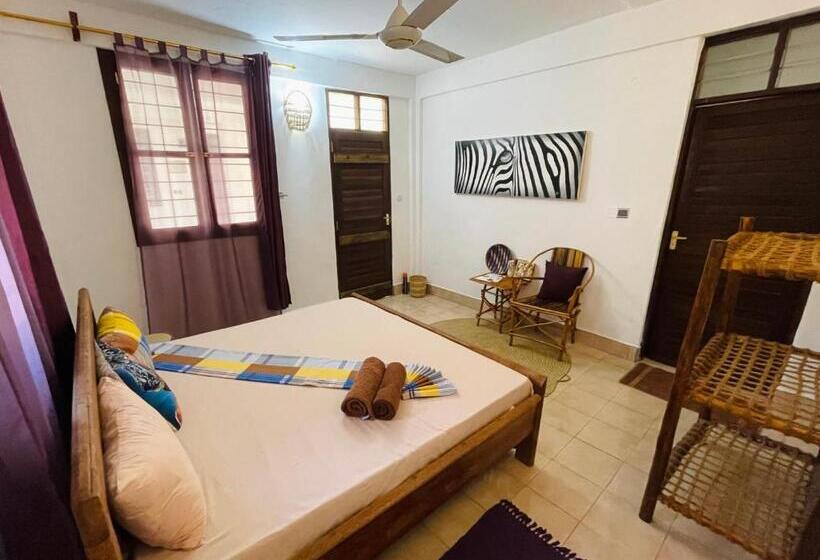 اتاق استاندارد با تخت بزرگ, Max Hotel Nungwi