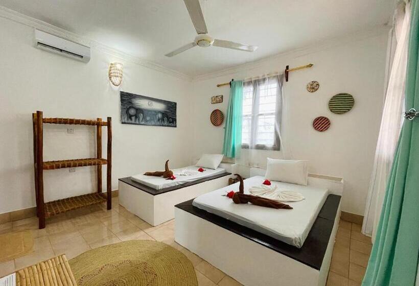 اتاق استاندارد با تراس, Max Hotel Nungwi