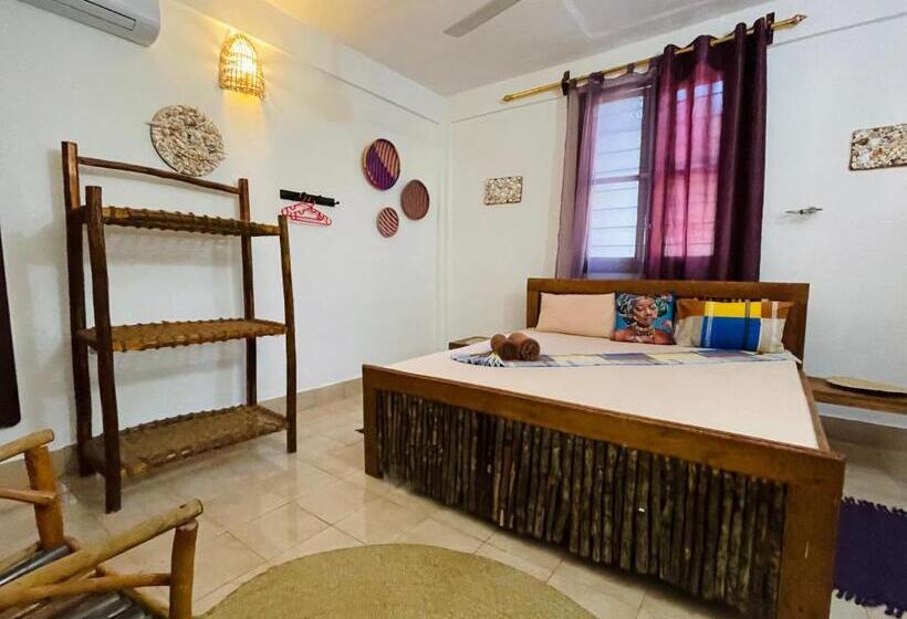 اتاق استاندارد با تخت بزرگ, Max Hotel Nungwi