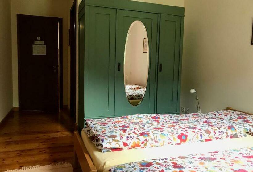 Номер Стандарт Вид на Горы, Dazio Grande B&b