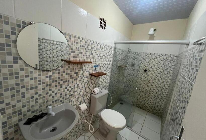 Quarto Triplo Estandar Vista Piscina, Pousada Flor De Merepe