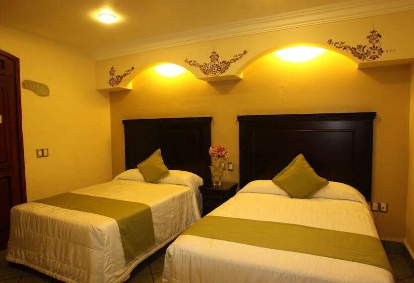 اتاق استاندارد سه نفره, Casantica