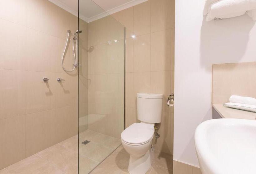 Quarto Triplo Estandar, Ramada Encore Belconnen
