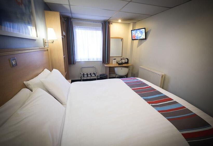 Номер Стандарт, Travelodge Belfast