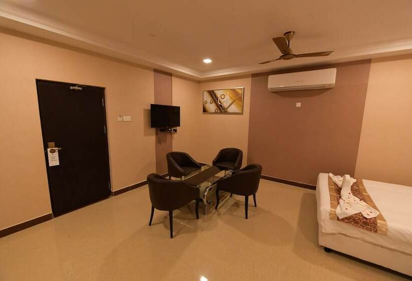 Deluxe Room, Sampath