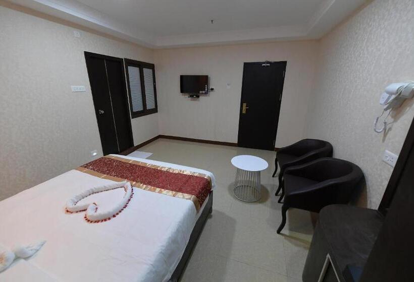 Deluxe Room, Sampath