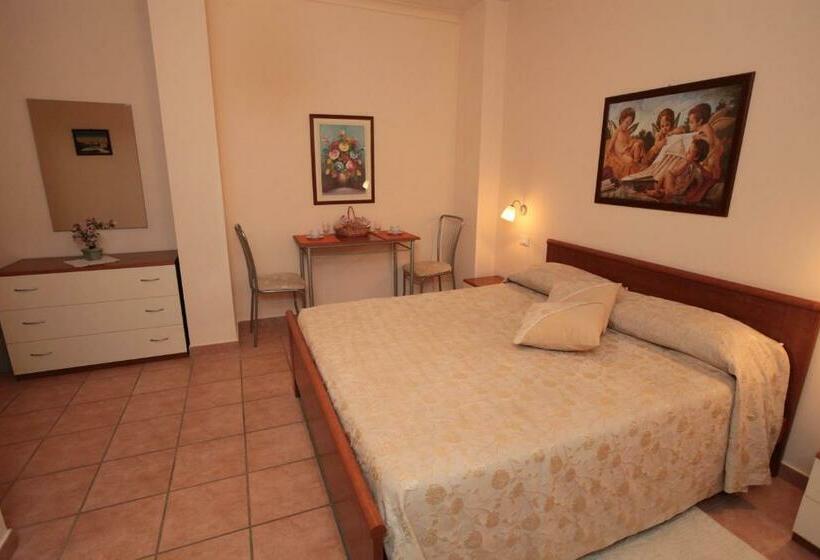 Номер Стандарт, B&b Il Borgodmd