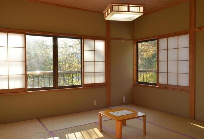 스탠다드 스튜디오, Pension In Myoko Kogen Highly