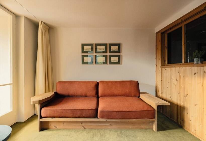 سوییت خانوادگی, Grand Hotel Belvedere, A Beaumier Hotel & Spa