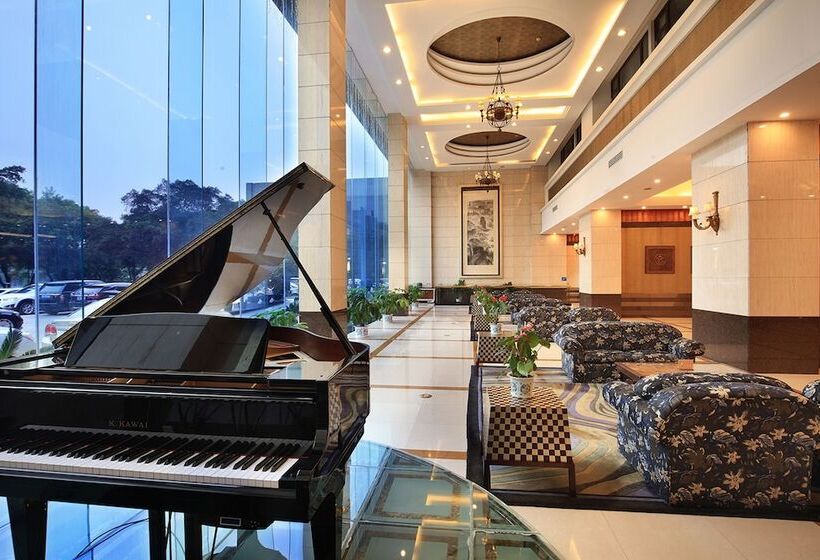 Семейный Номер, Lijiang Waterfall Hotel Guilin