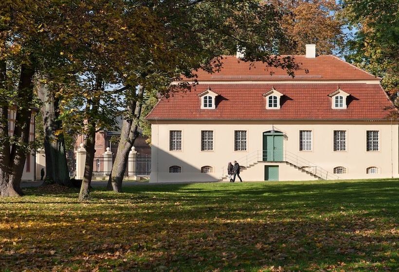 سوییت, Schloss Lübbenau