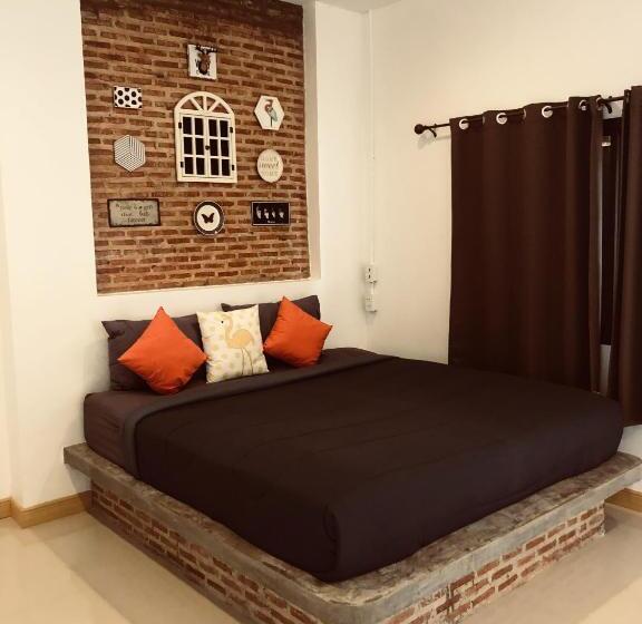 经济房, The Sun Resort Ratchaburi