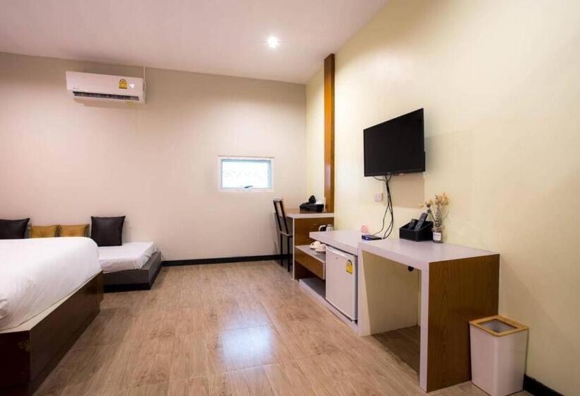 高级大房间, The Sun Resort Ratchaburi