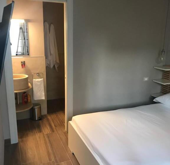 اتاق استاندارد با تخت بزرگ, A.j. B&b