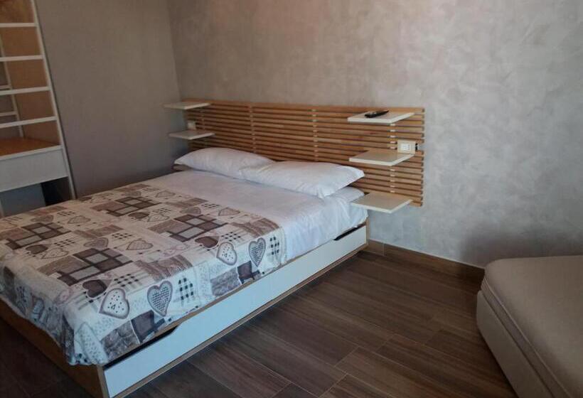 اتاق استاندارد با تخت بزرگ, A.j. B&b