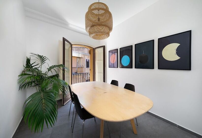 اتاق استاندارد, Mojocohouse