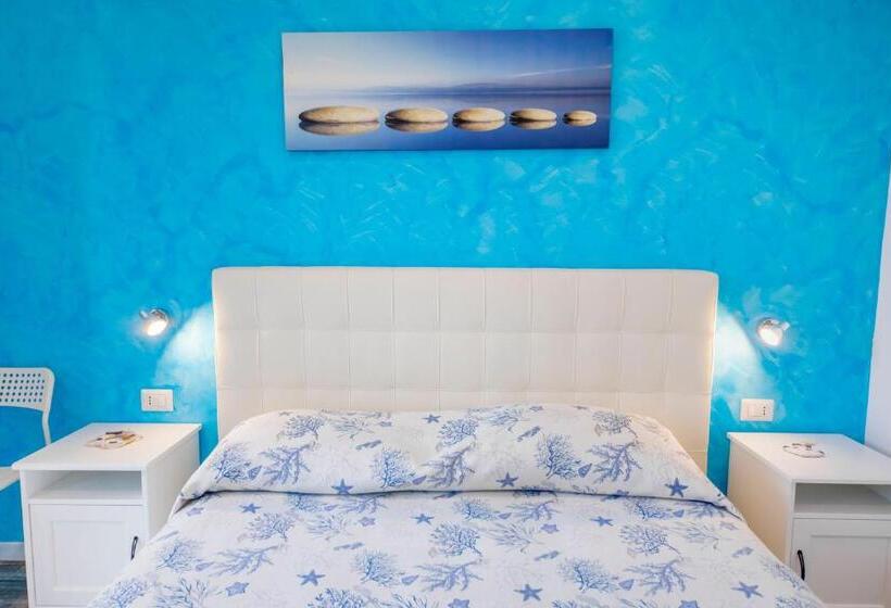 スタンダードルーム, Borgo Marino Suite B&b