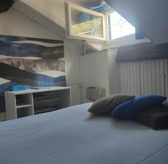 Quarto Estandar Vista Mar Lateral, Albergo Barbara