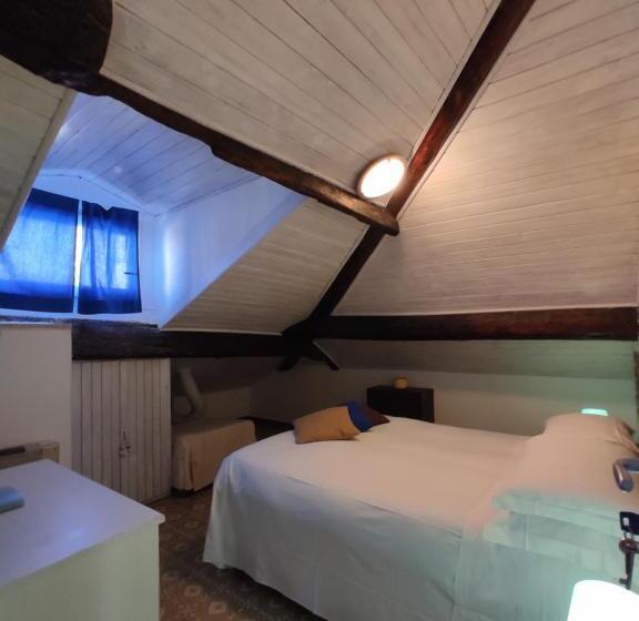 Quarto Estandar Vista Mar Lateral, Albergo Barbara