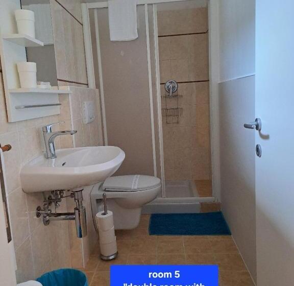 Quarto Estandar, Albergo Barbara