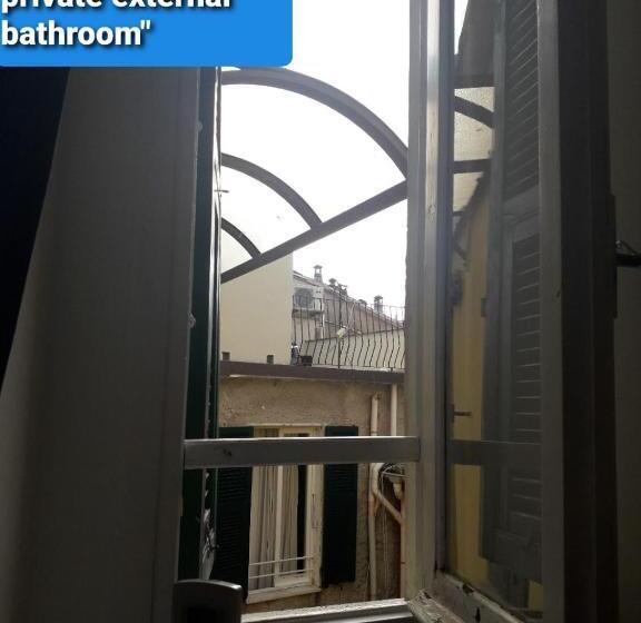 Quarto Standard Banheira Exterior, Albergo Barbara