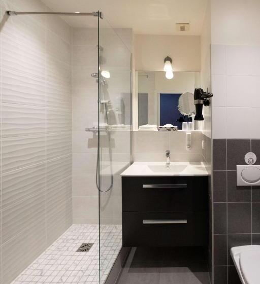 Семейный Номер, Best Western Adagio Saumur