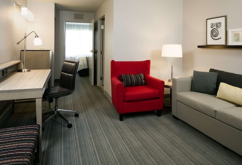 Люкс, Country Inn & Suites By Radisson Madison West Wi