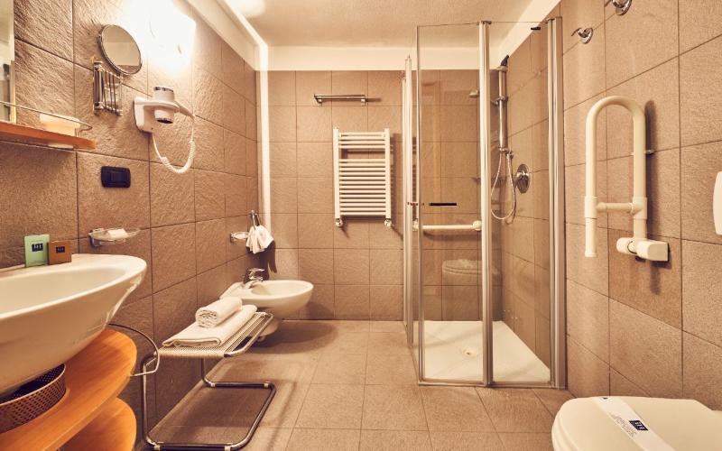 Номер Стандарт, Ih Hotels Courmayeur Mont Blanc