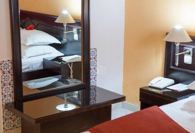 اتاق استاندارد یک نفره, Liberty Resort