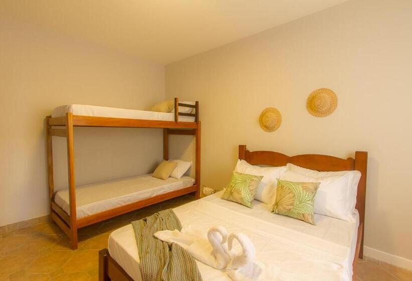 패밀리 스위트, Hostel Costa Terral