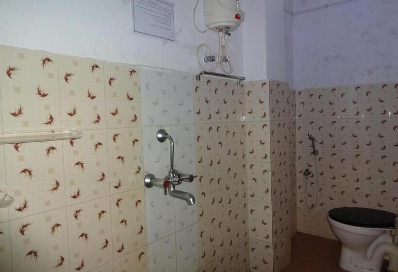 Номер Стандарт, Lalaji Bayview