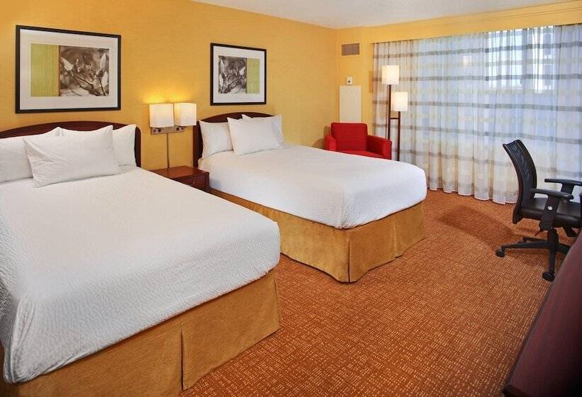 Номер Стандарт 2 Двуспальные Кровати, Courtyard By Marriott Baltimore Downtown/inner Harbor
