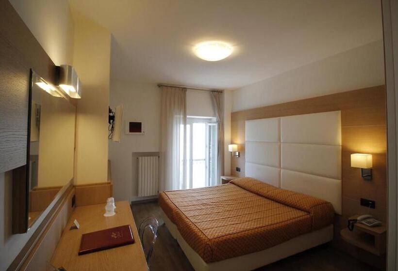 Comfort room with lake view, Europa
