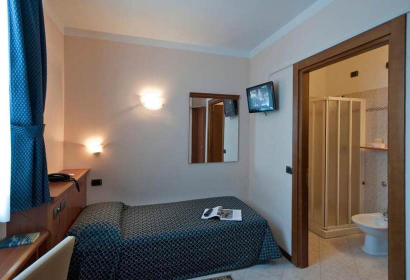 Habitación Estándar Individual, Boston