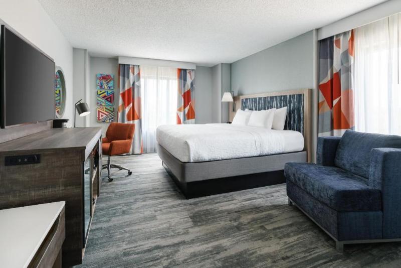 스탠다드 룸 킹사이즈 침대, Hampton Inn & Suites Tampa/ybor City/downtown