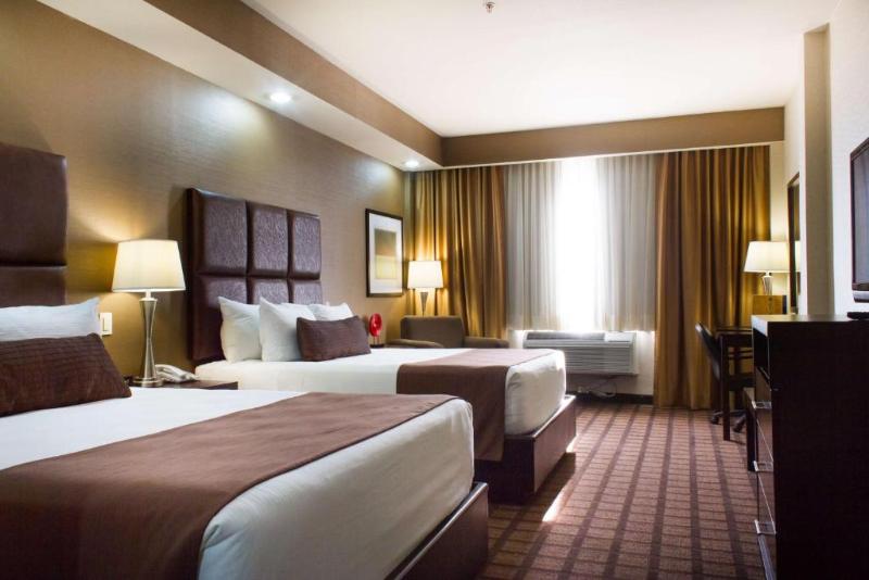 اتاق لوکس با تخت بزرگ, Hampton Inn Terre Haute