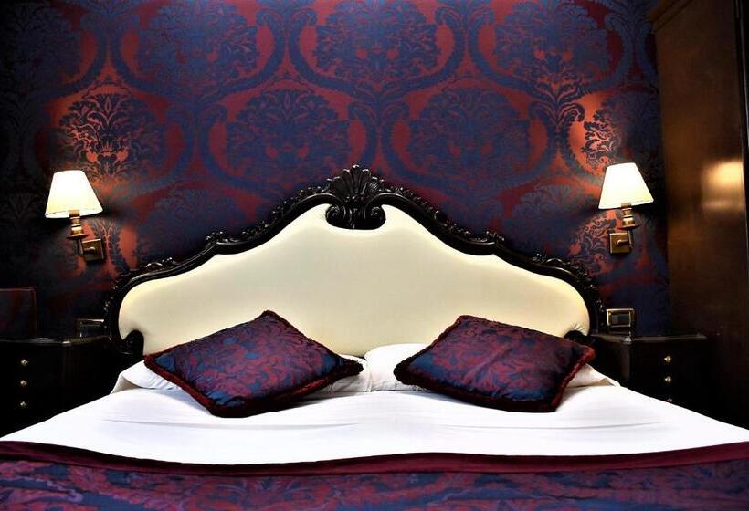 Standard Triple Room, Locanda Antica Venezia