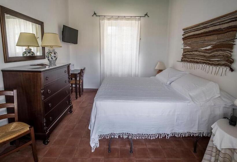 Quarto Estandar, Masseria Degli Ulivi   Noto