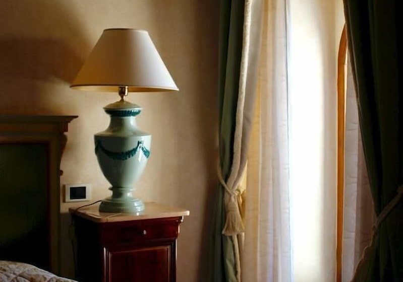 Полулюкс, Relais Ducale
