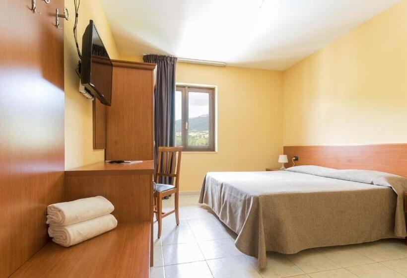 اتاق اکونومی, Sport Village Hotel & Spa