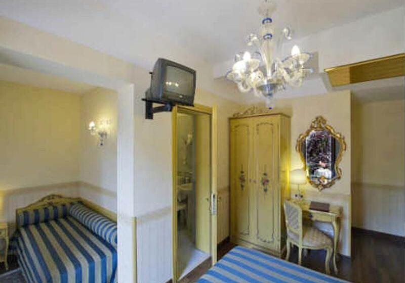 اتاق استاندارد سه نفره, Villa Edera