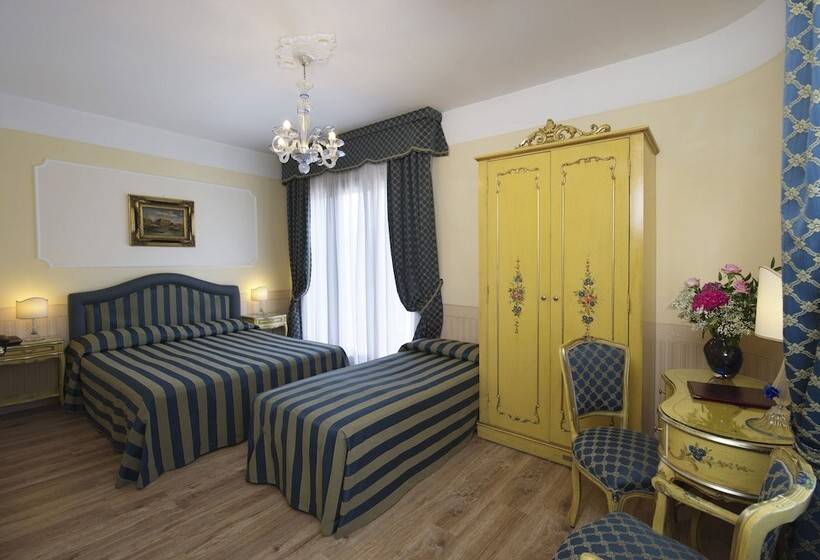 اتاق استاندارد سه نفره, Villa Edera