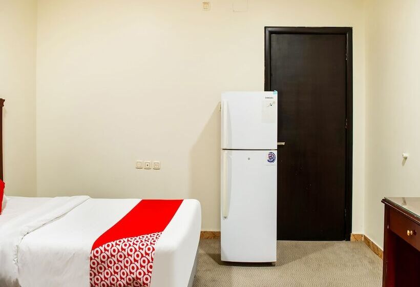 آپارتمان 2 خوابه, Oyo 525 Rose Plaza1
